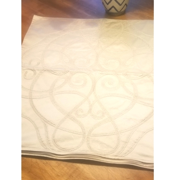 FRETTE Lux embroidered Euro pillow sham champagne tan - Picture 2 of 11